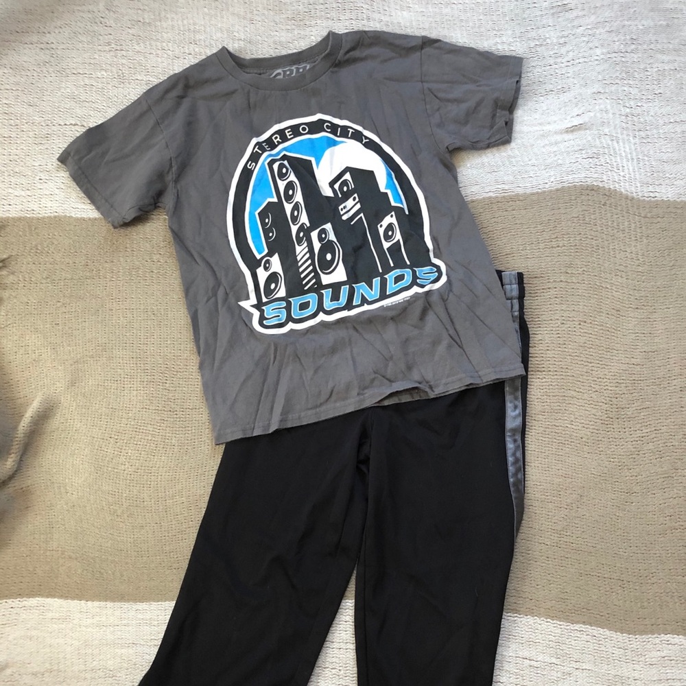 Boys outfit size M